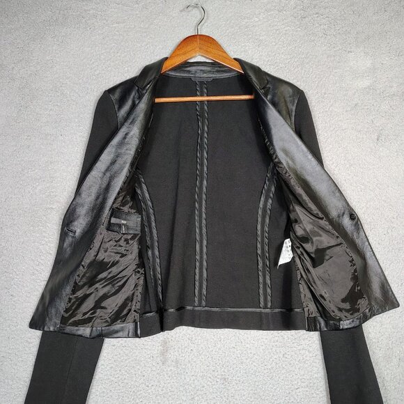 Hugo Boss Jacket Women 6 Black 100% Lamb Leather Front One-Button Preppy Biker - Picture 3 of 16
